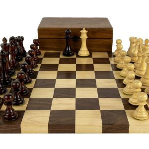 ST. PETERSBURG | Solid Walnut & Maple Borderless Board (large)